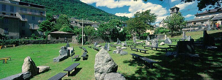 Prà de Resa, Teglio. Vista d'insieme dell'area per spettacoli