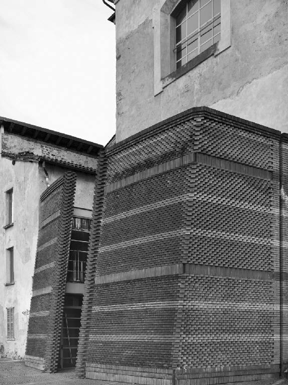 Dettaglio della tessitura in laterizio