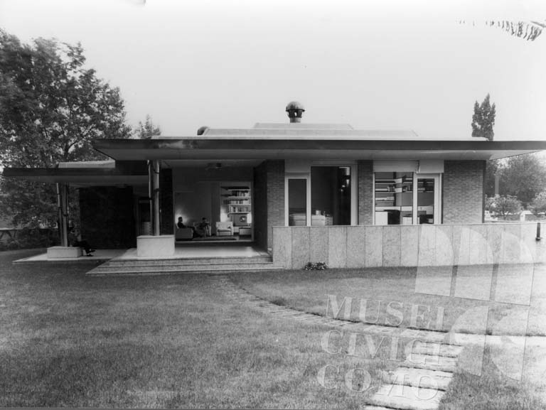 Vista esterna. Stampa fotografica b/n