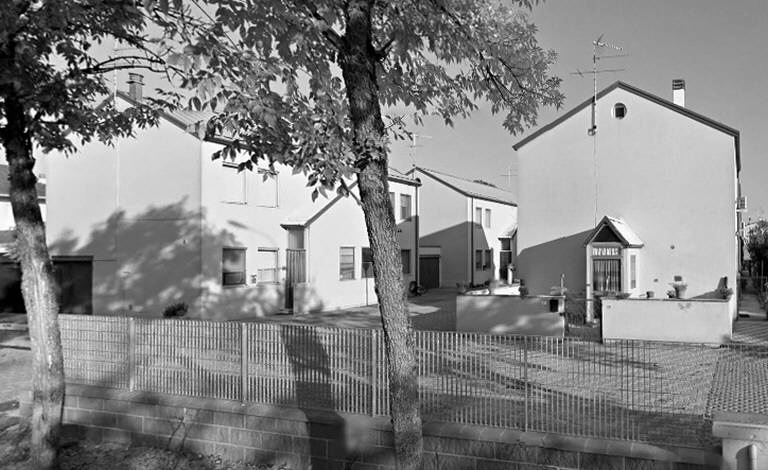 Complesso visto da Viale San Giovanni Bosco