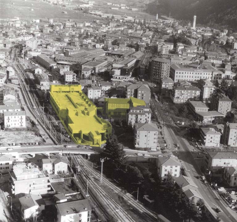 Stazione Autolinee STPS, Morbegno. Veduta aerea.