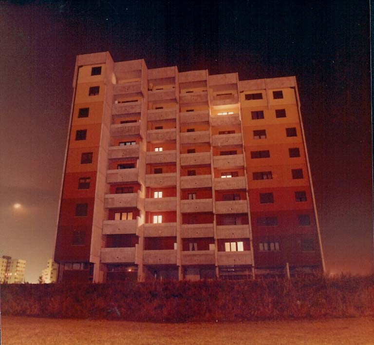 Torri per l'edilizia popolare, Sondrio. Vista notturna
