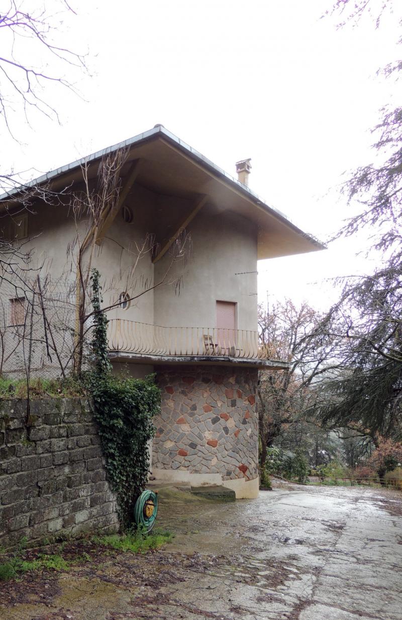 Albergo Esit - vista posteriore