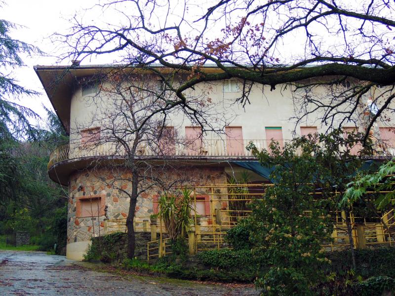 Albergo Esit - prospetto principale