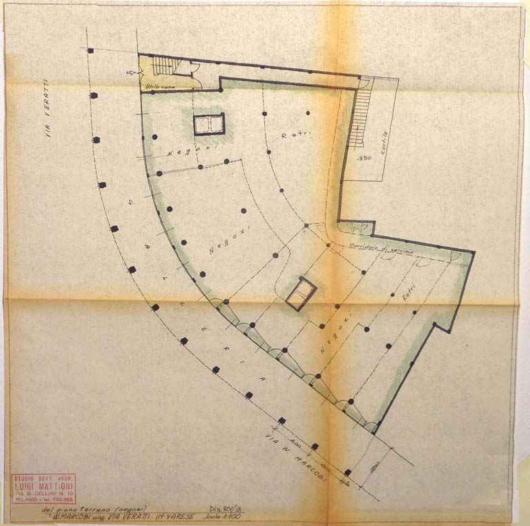 Pianta piano terra (negozi). Dis. RV/3. Scala 1:100, s.d. Copia eliografica piegata