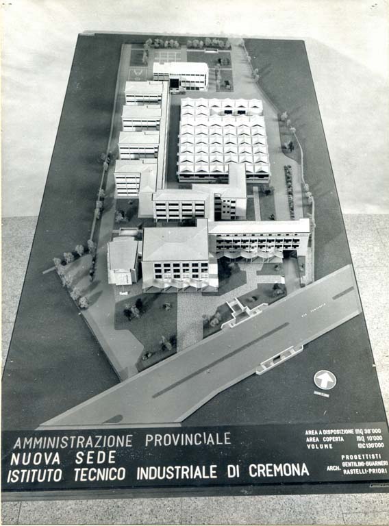 	Istituto Tecnico Industriale - ITIS (oggi IIS 