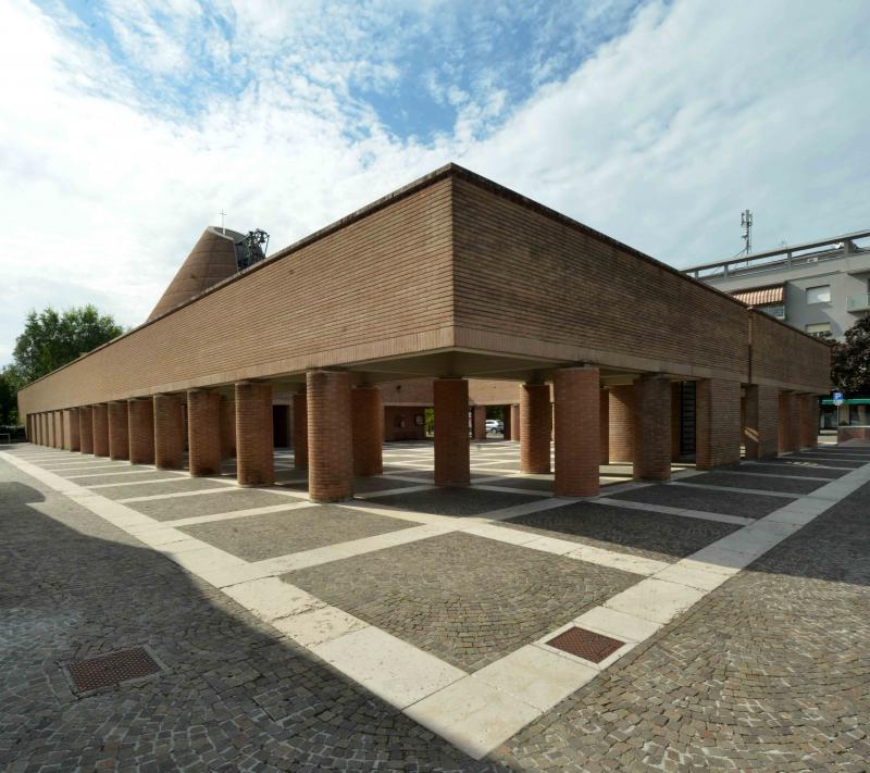 veduta del quadriportico