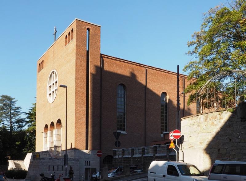 veduta del prospetto laterale