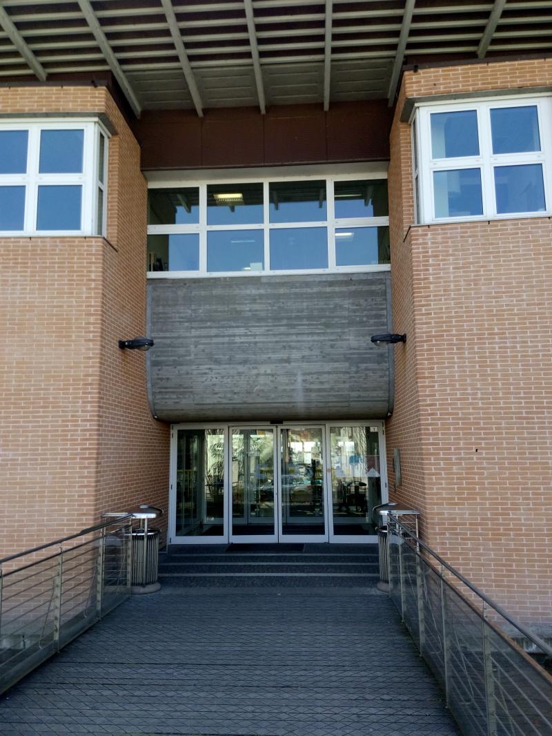 Ingresso biblioteca