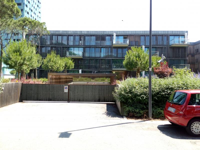 Condomini, lato ovest