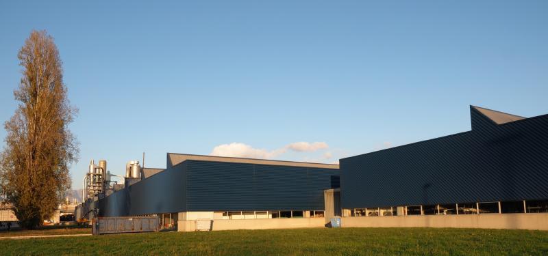 veduta complessiva degli stabilimenti