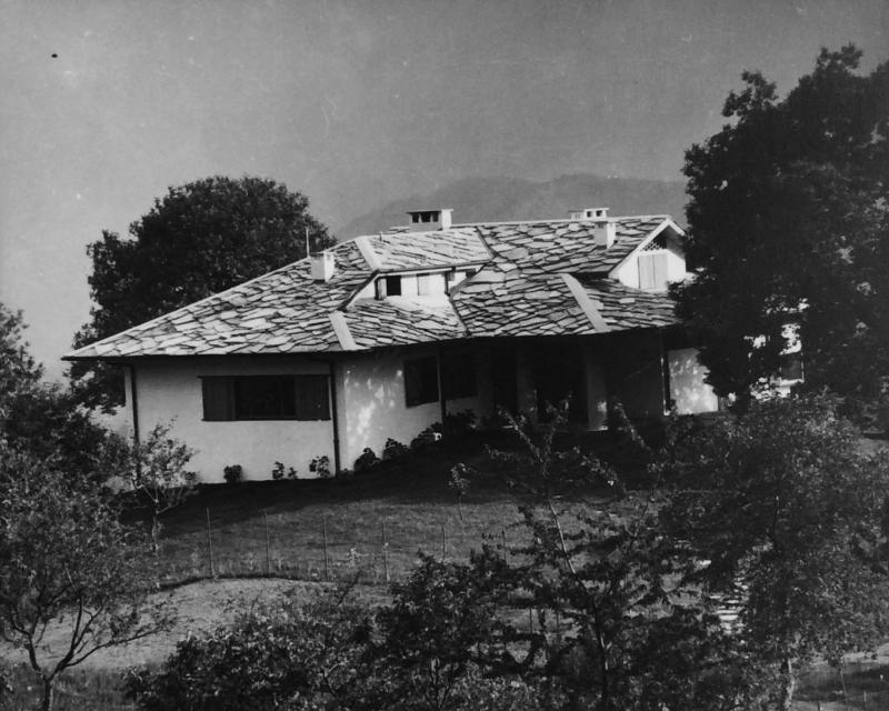 Fotografia di Casa Galante Garrone sul «Bric» 