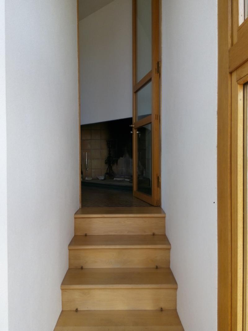 Il padiglione-studio, la scala di accesso allo studio