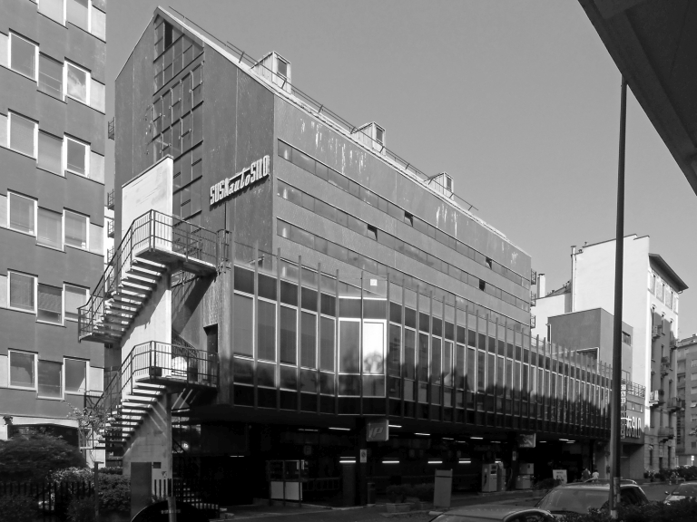 Vista corpo deposito auto