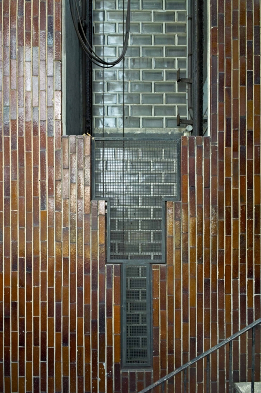 Dettaglio del rivestimento in clinker