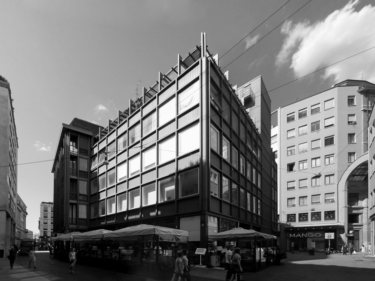 Scorcio su via Cesare Beccaria angolo via della Passarella