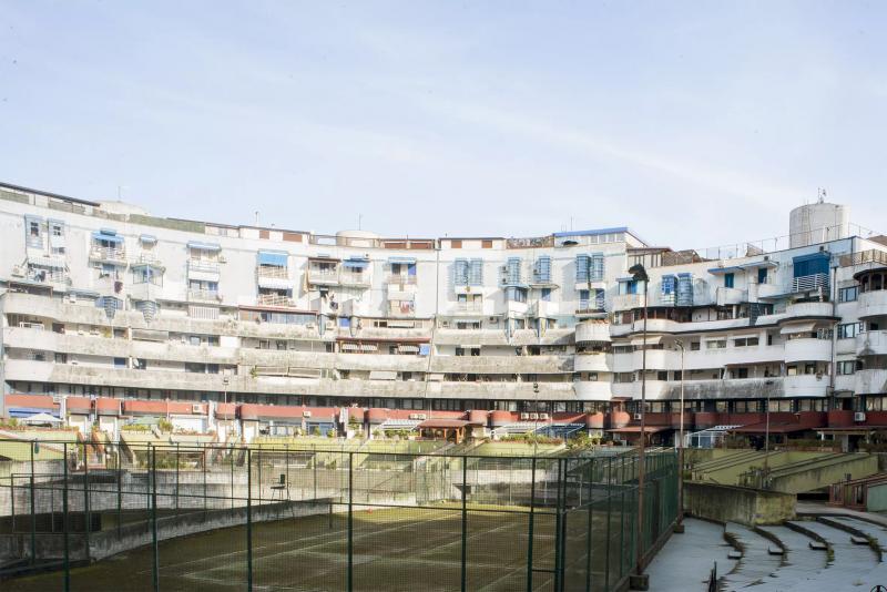 Prospetto interno verso la piazza
