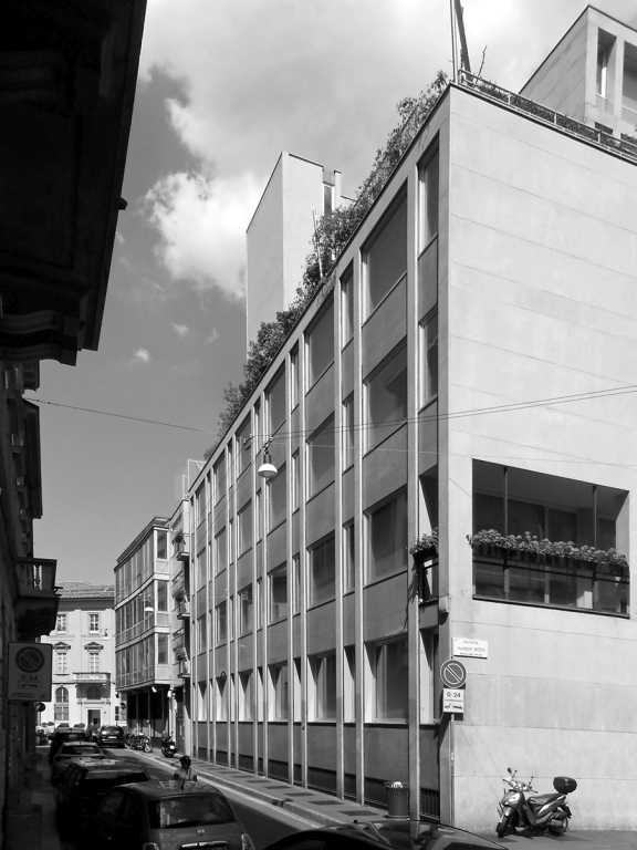 Scorcio su via Arrigo Boito