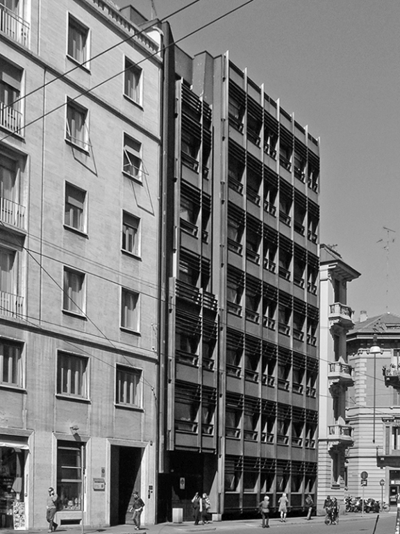 Scorcio su via Carducci