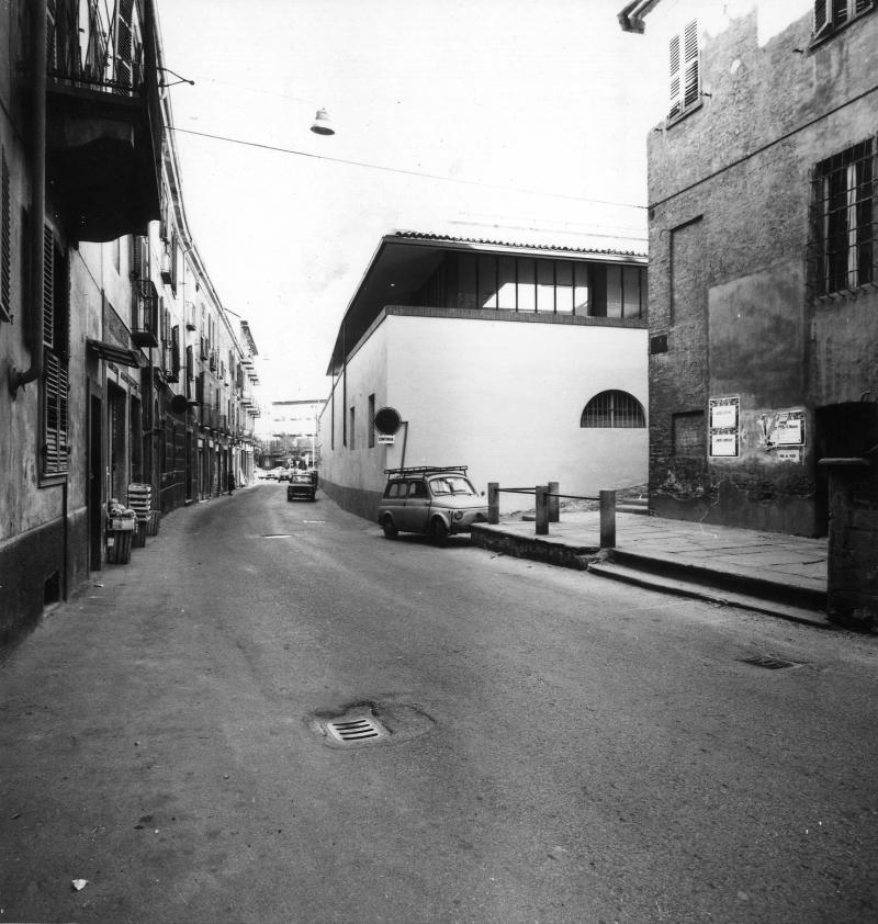 Fronte strada 