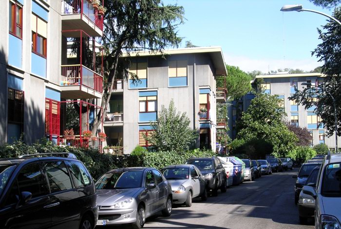 Vista dalla strada d'accesso