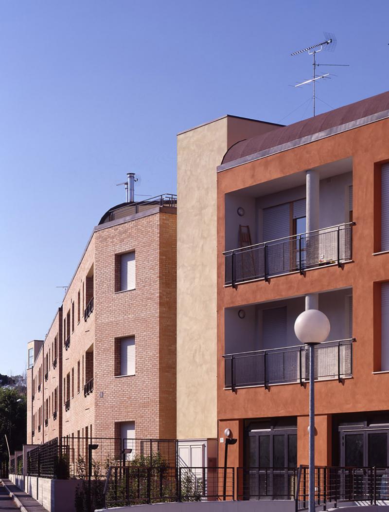 facciata esterna, dettaglio materiali