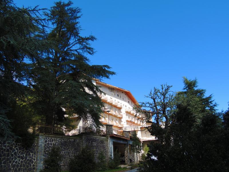 Albergo Esit - vista del complesso