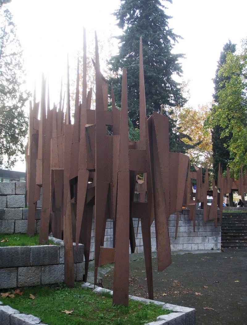 scultura di Nino Caruso