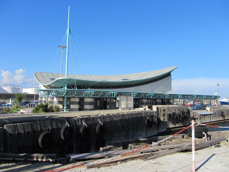 Prospetto principale da molo