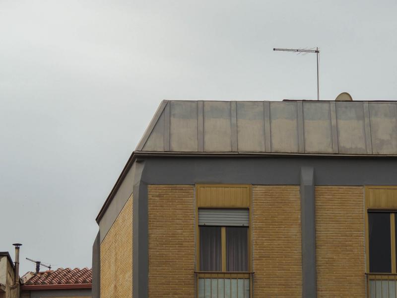 Palazzo INA, particolare della copertura