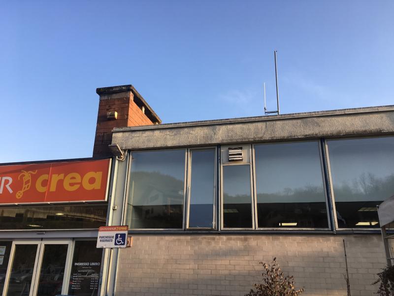 Dettaglio del fronte nord ovest, in corrispondenza del primo lotto e dell’ingresso al complesso, 2019 