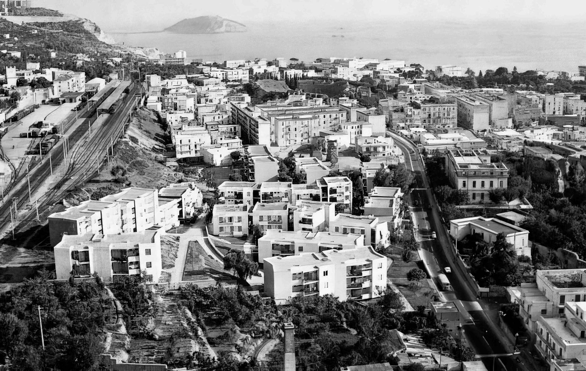 Case popolari Olivetti, Pozzuoli, veduta aerea