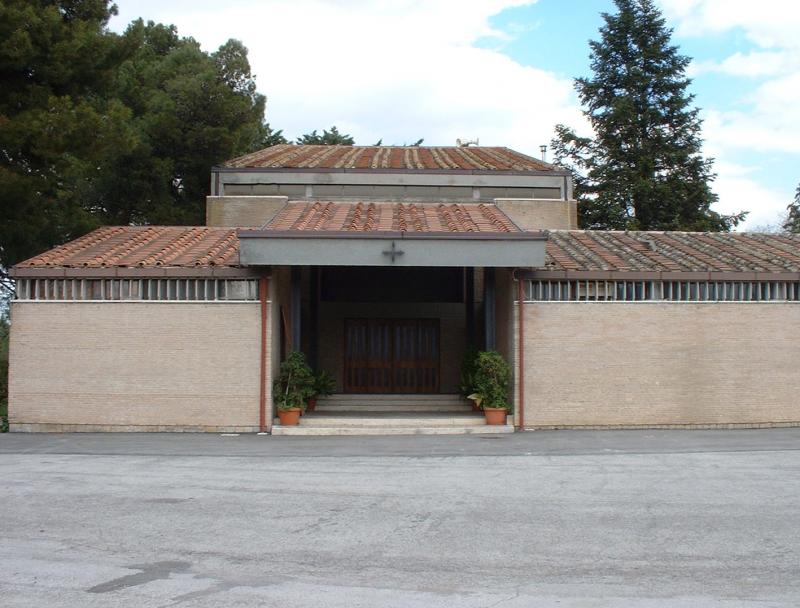 fronte su strada provinciale Rotelli