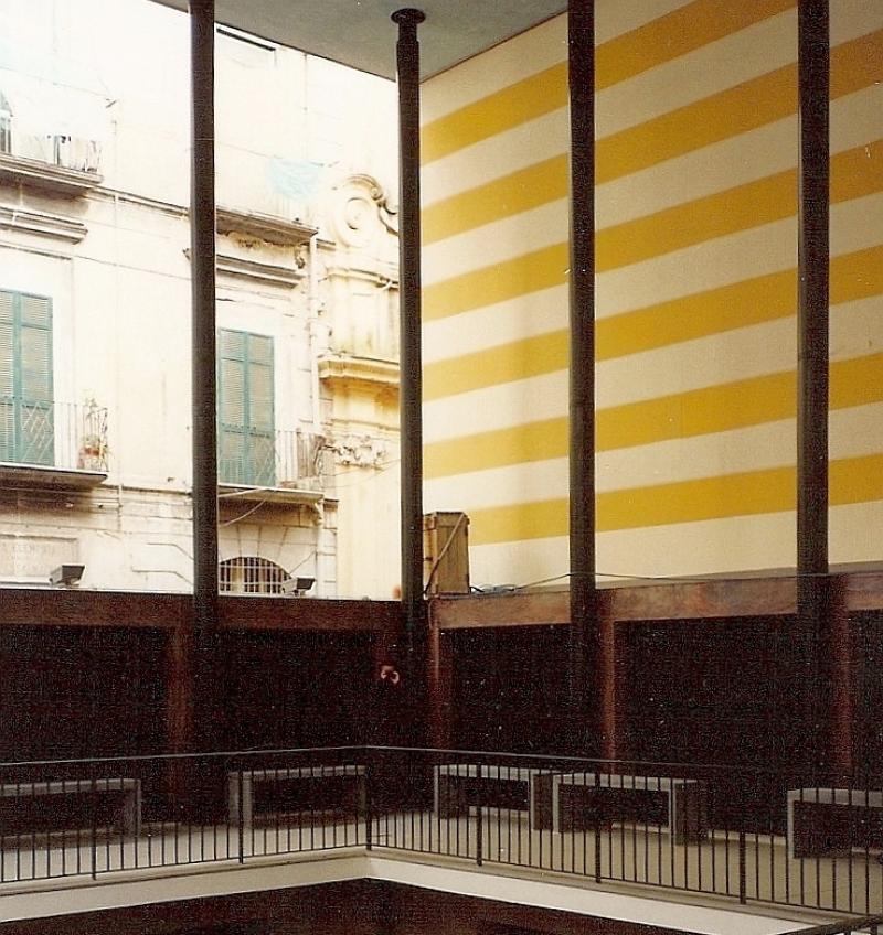 Vista dell'interno del mercato al secondo livello