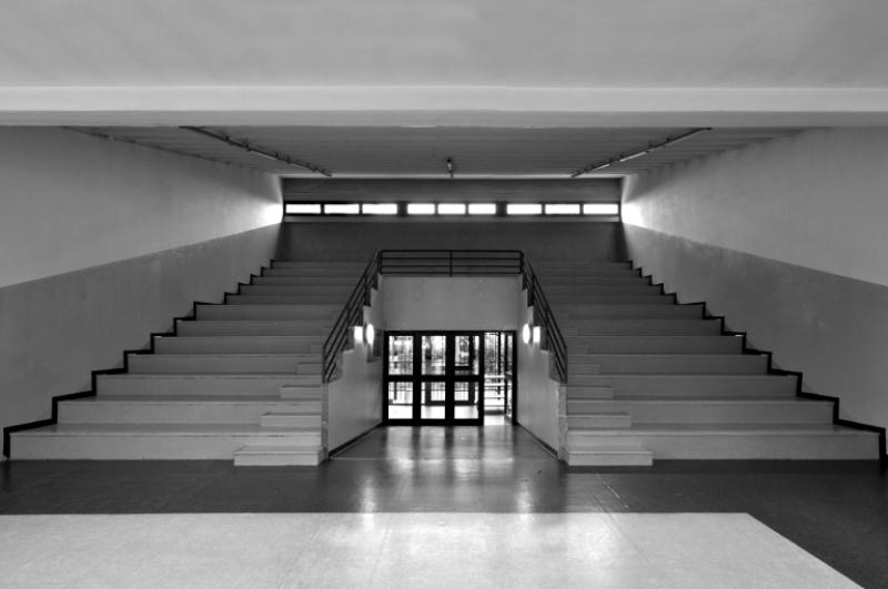 24. Vista della gradonata interna, 2016. È stata sostituita la pavimentazione e aggiunto un parapetto metallico