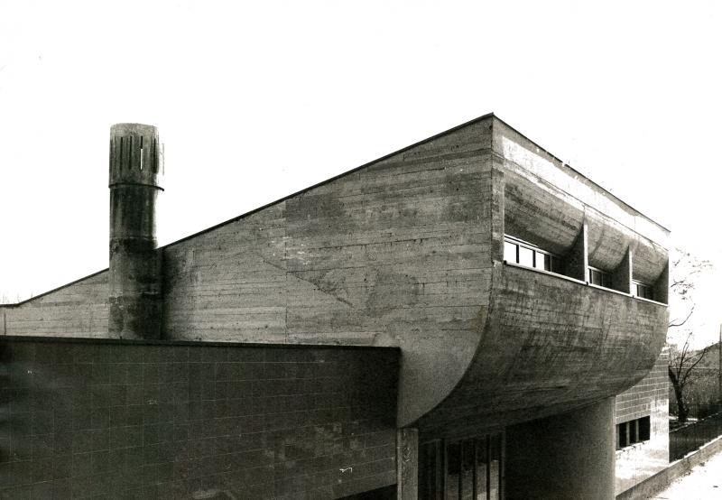 9. Particolare del fronte ovest (con all’interno la gradonata)