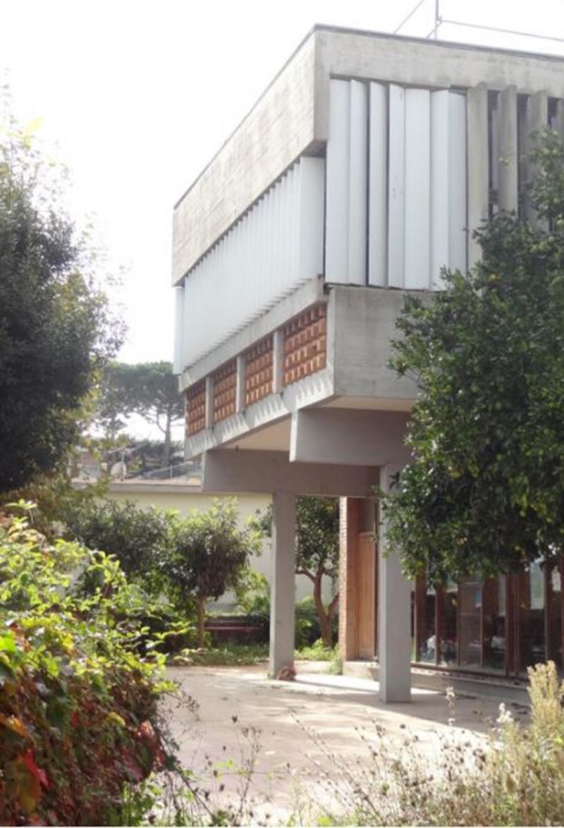 Particolare dell'articolazione della facciata