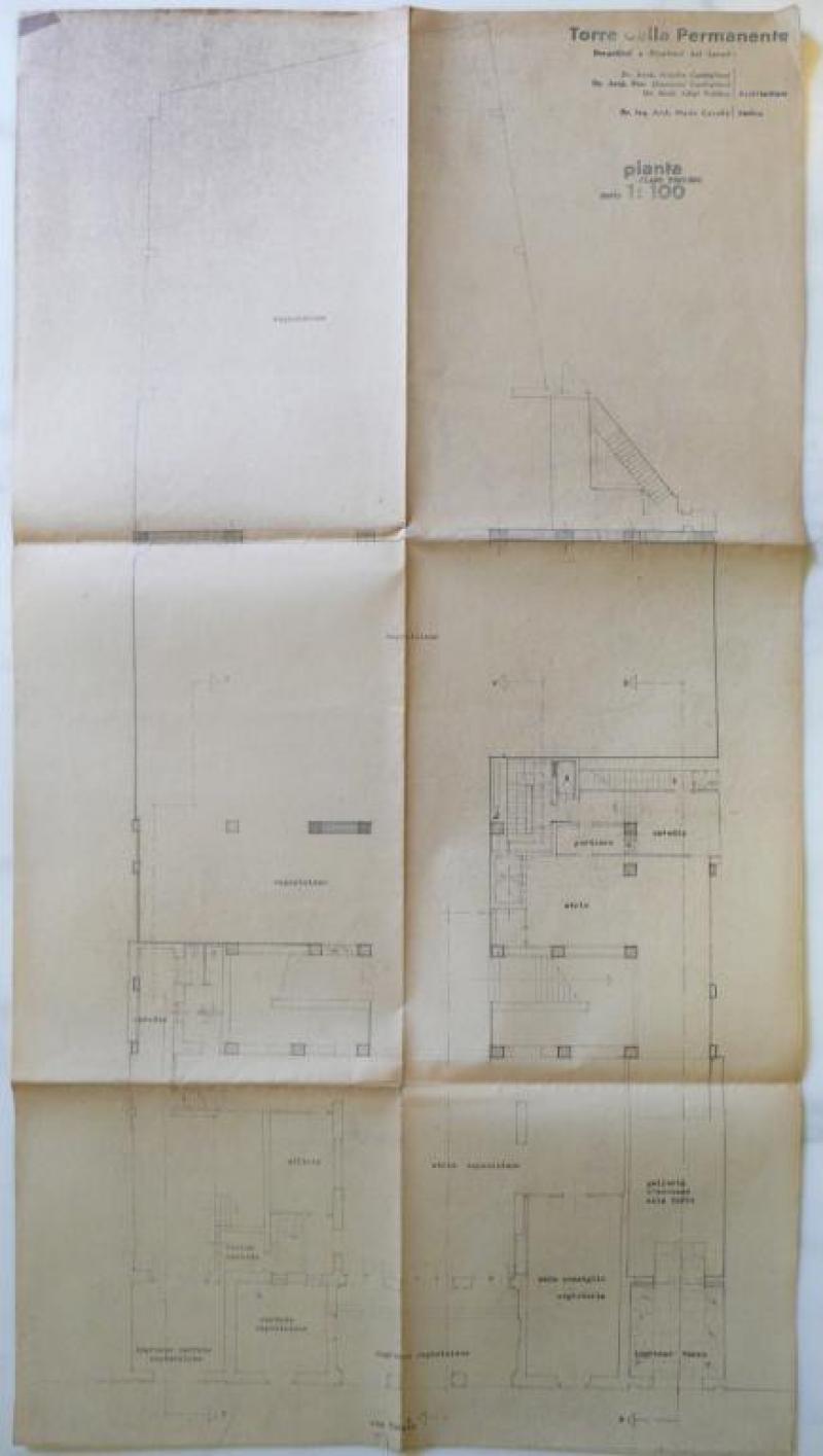Pianta del piano terra. Scala 1:100, s.d. Copia eliografica piegata
