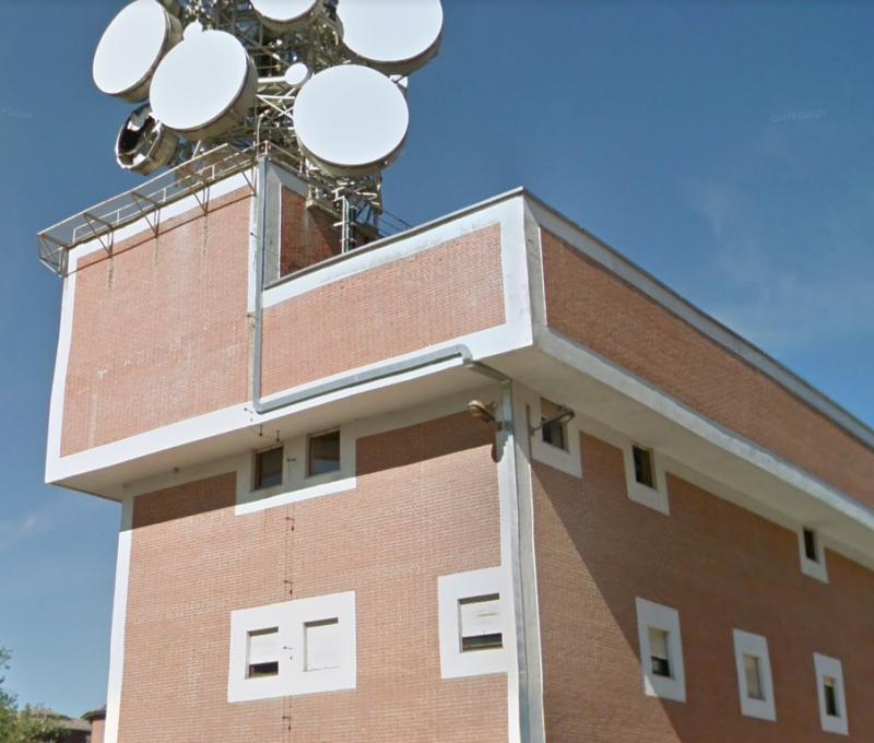 Particolare del fronte sud e del ponte radio, 2019