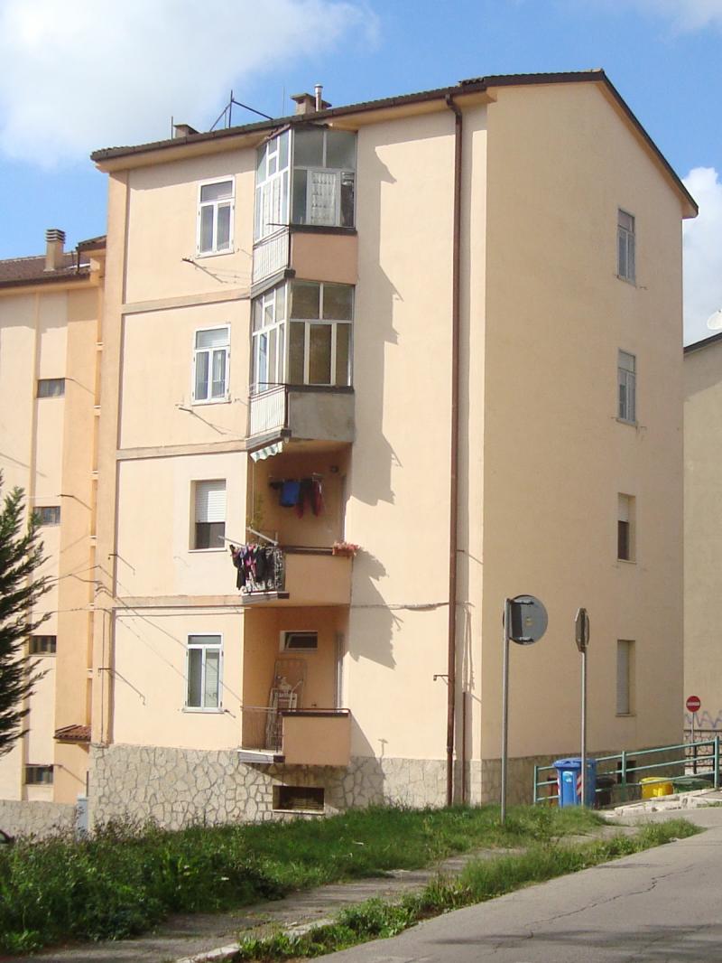 Prospetti frontale e laterale