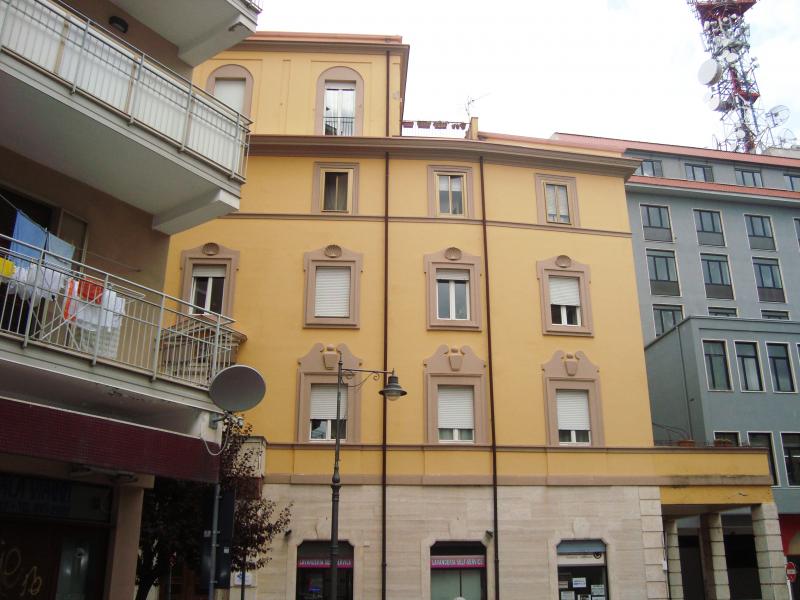 Scorcio prospetto principale