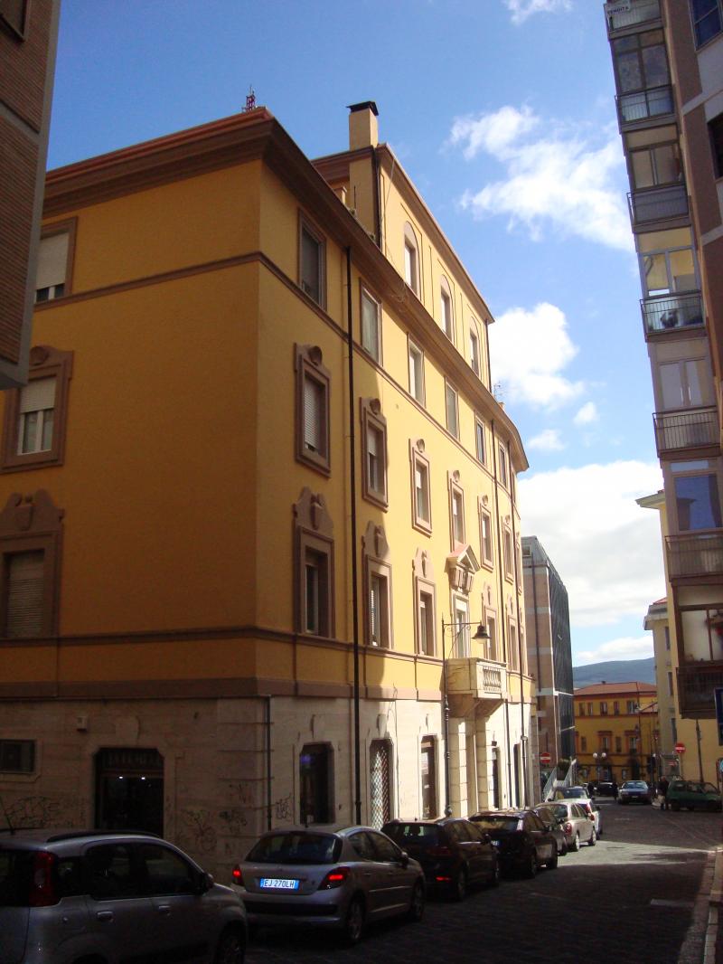 Scorcio prospetto su Via Famiglia Addone