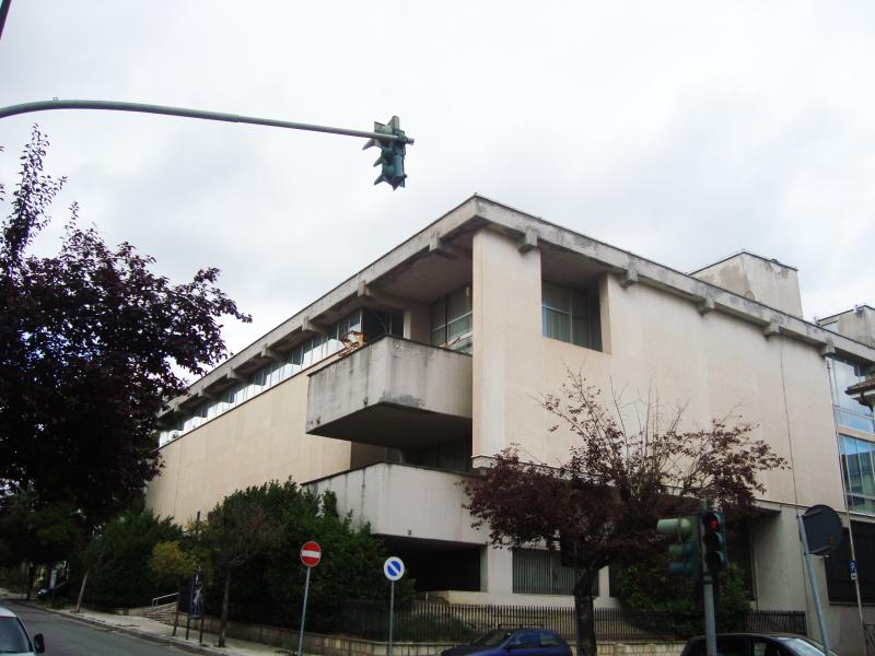 Scorcio prospetto laterale sud