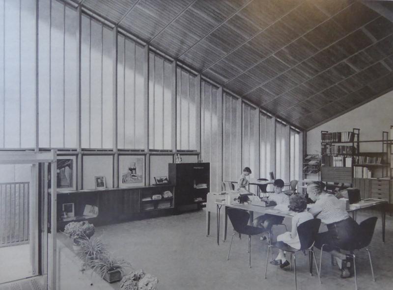 Veduta interna della biblioteca 