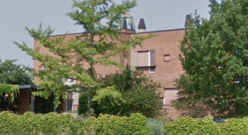 Vista del fronte con il lucernario a tronco di cono, 2019
