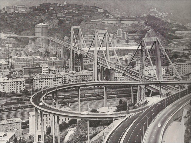 Vista generale dalle pendici di Genova  