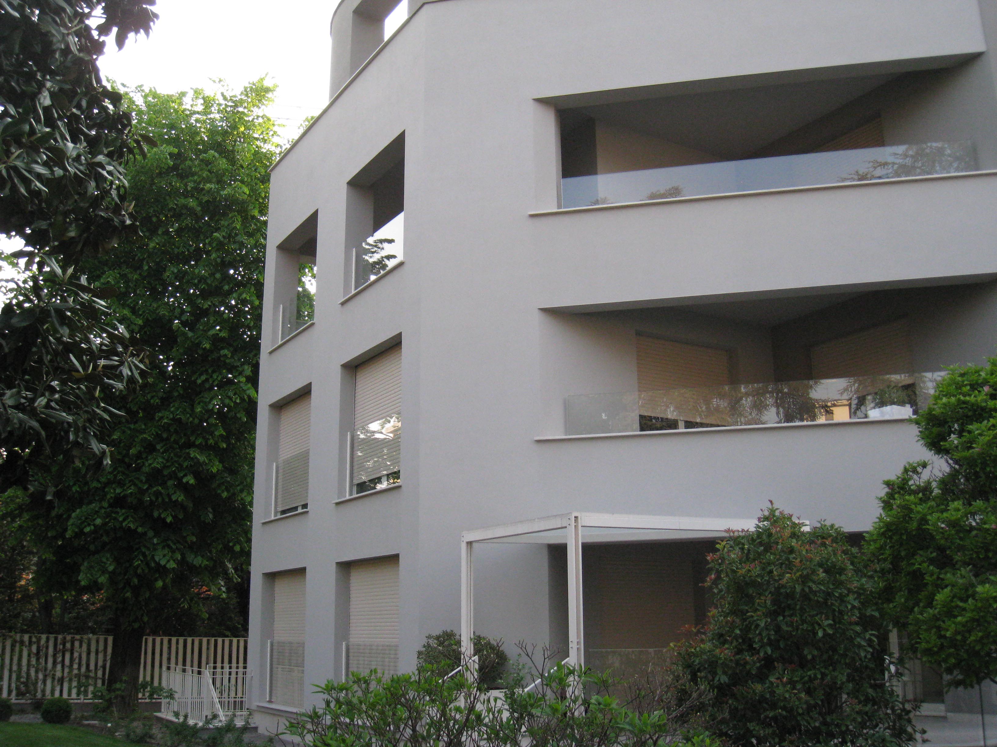 Vista esterni post 2010 - dettagli facciata