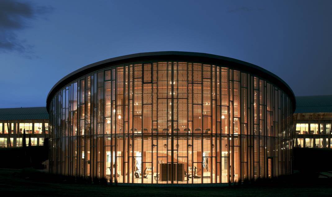 Vista nottura - dettaglio Wellness Center