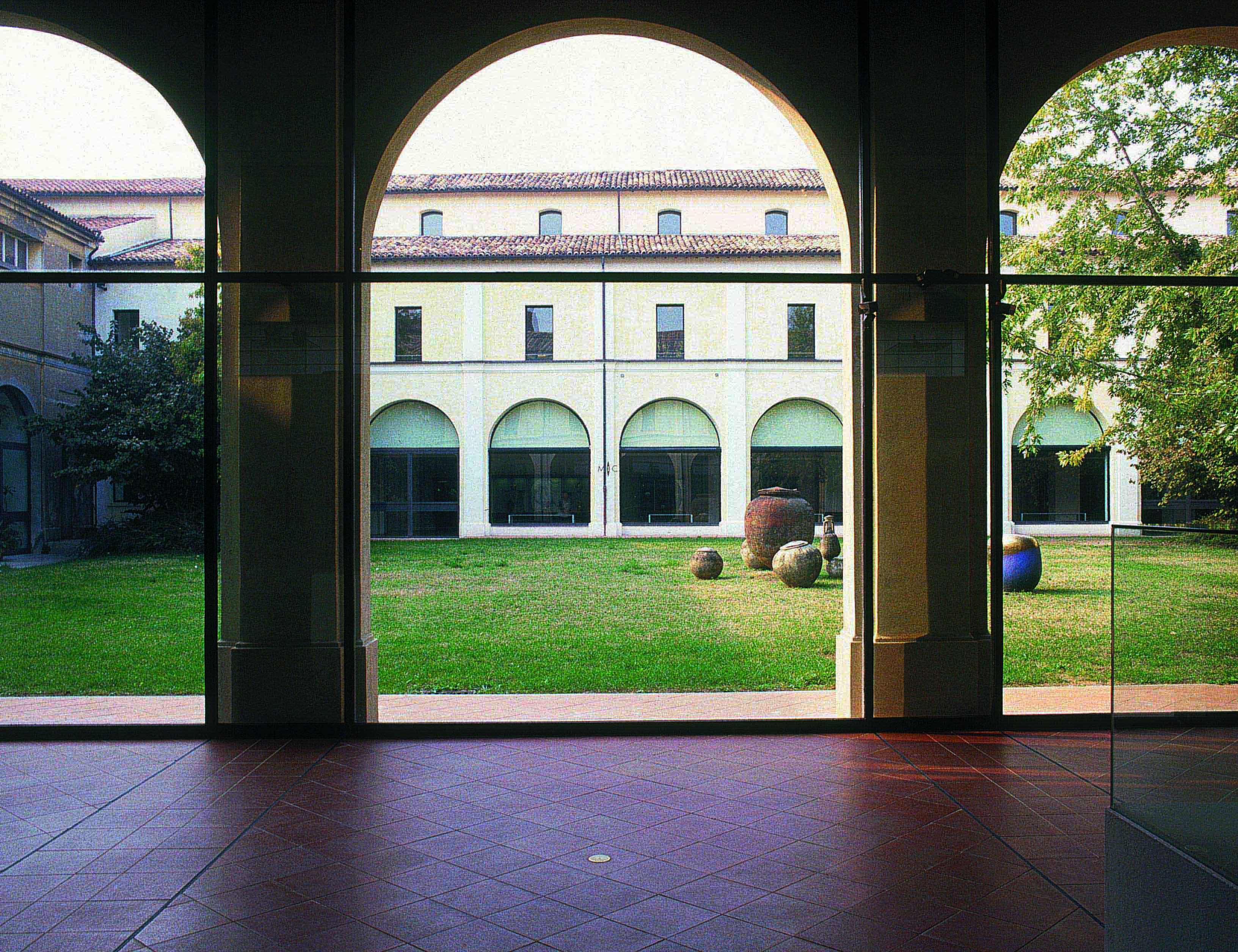 Vista esterni - corte