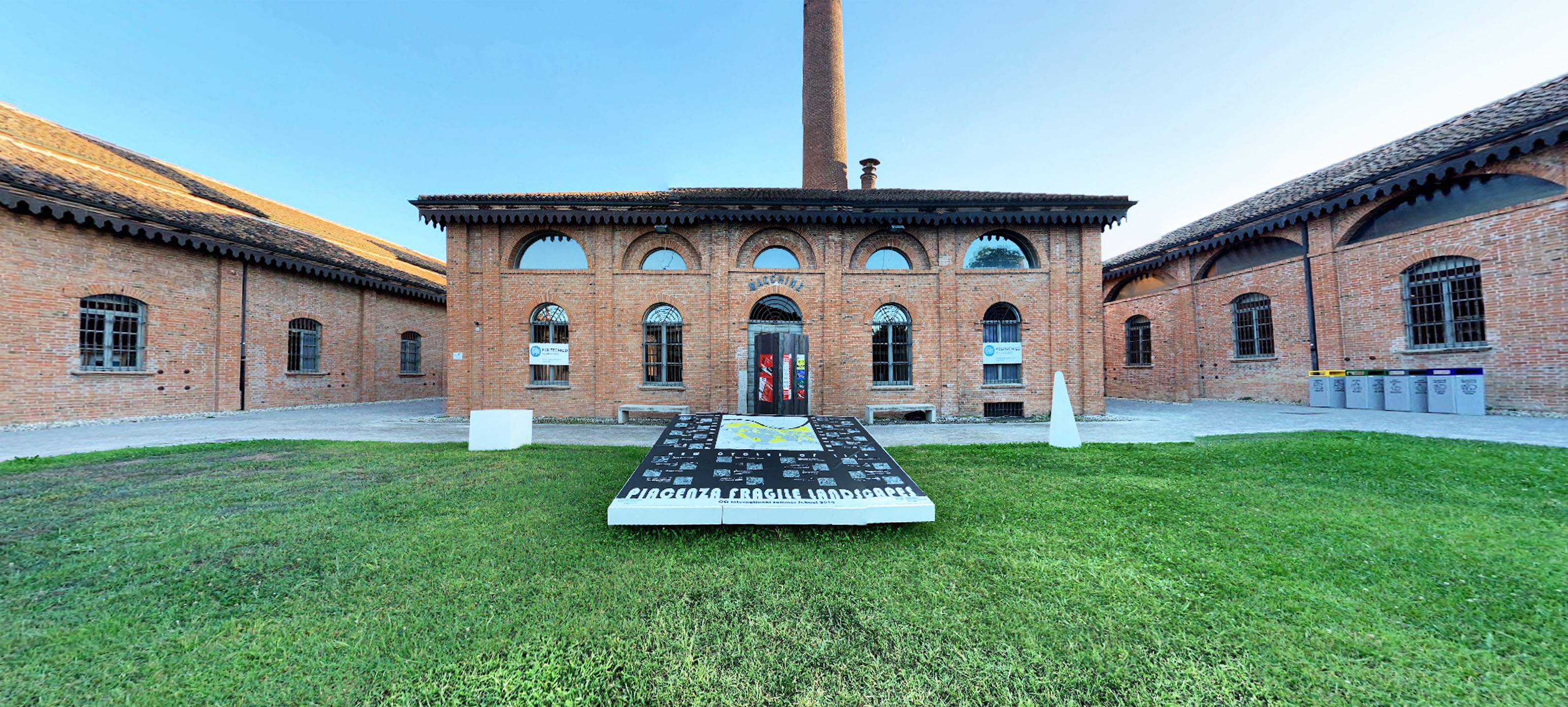 Vista cortile - Locale macchine